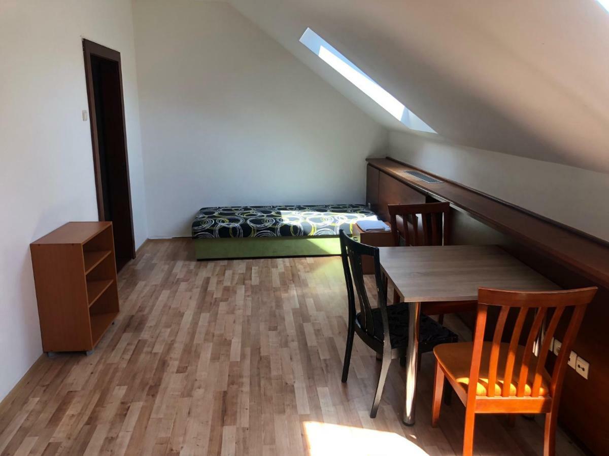 Penzión Dukát Prešov Exterior foto